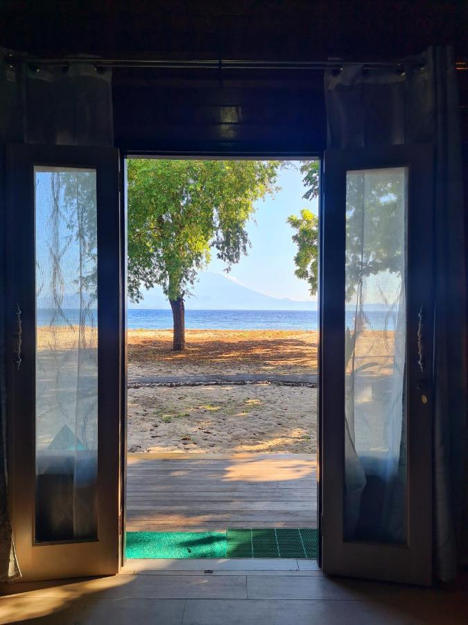 Beach House Penida Ped Buitenkant foto
